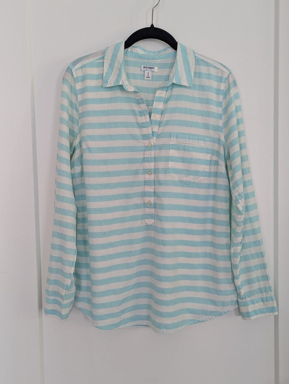 Old Navy Striped Oxford Shirt Mint Green White Medium Pullover Coastal Preppy
